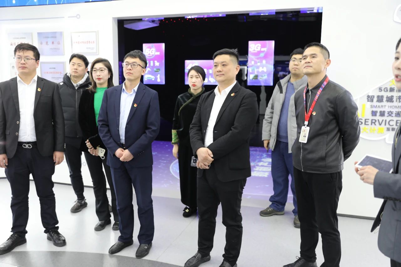 ce160d82-c3ab-437c-891d-62ef8077f59c.jpg